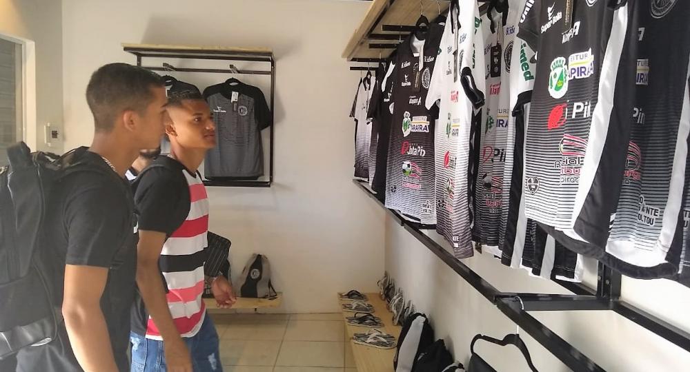 Portas abertas | Loja e escritório do ASA funcionam em novo horário no Estádio Coaracy em Arapira